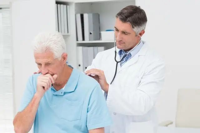 心脏不好的人，头部有4个“异常”，若1个不占，说明心脏很健康